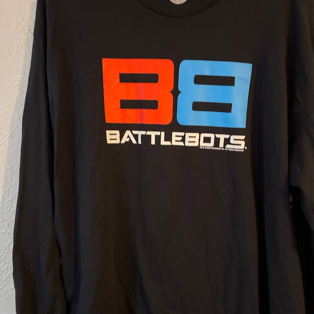BattleBots Men's Long Sleeve Logo Tee - Black with Red & Blue Graphic